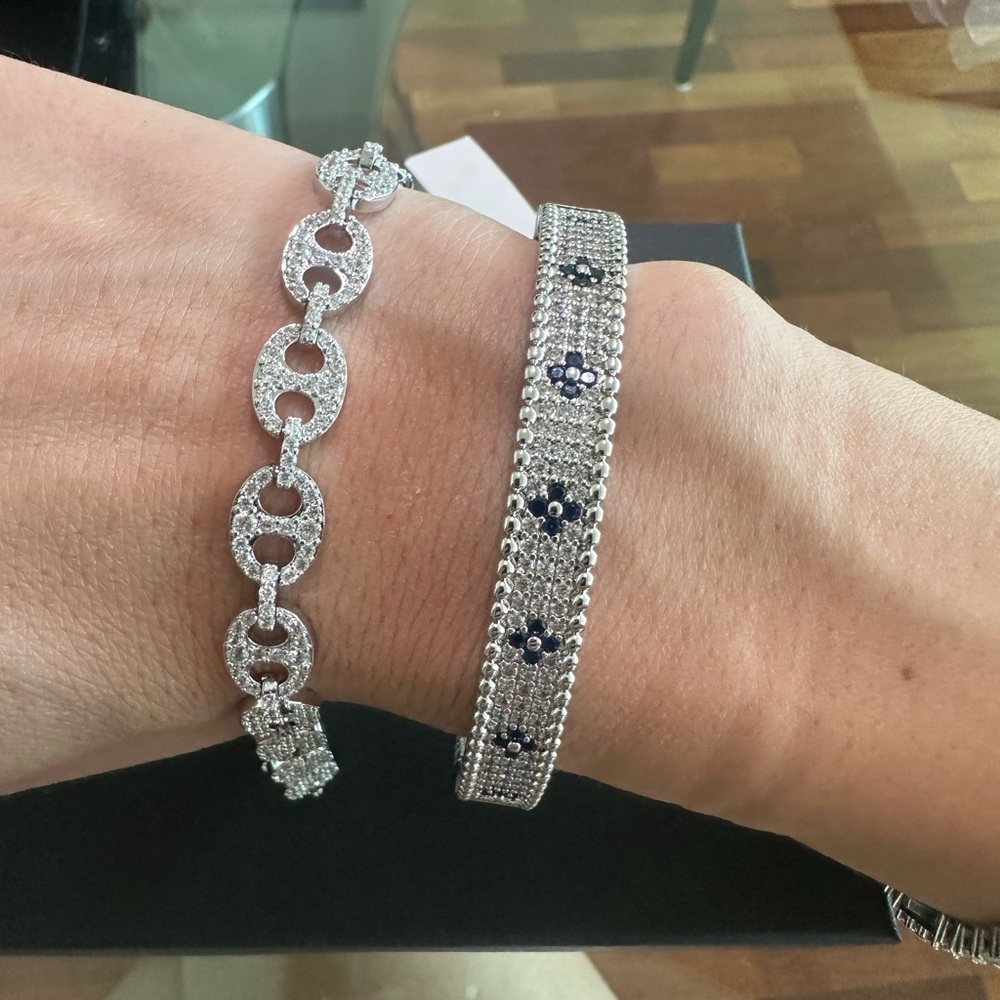 NWT Tennis Bracelet - Picture 1 of 4